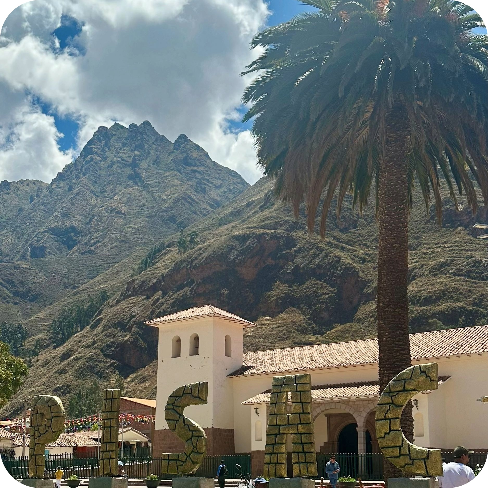 pisac plaza de armas